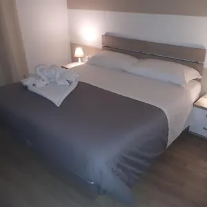 Residenza Miola Aparthotel Saronno